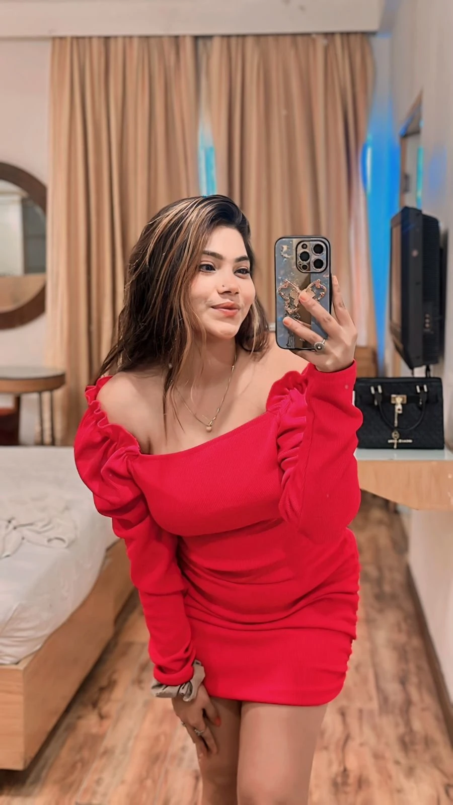 Russian and Indian Direct Payment – escort in Chennai — 2 / 3