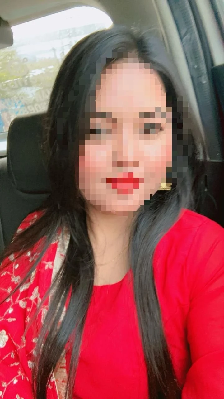 Swapna in Chennai – Indian escort in Chennai — 14 / 15