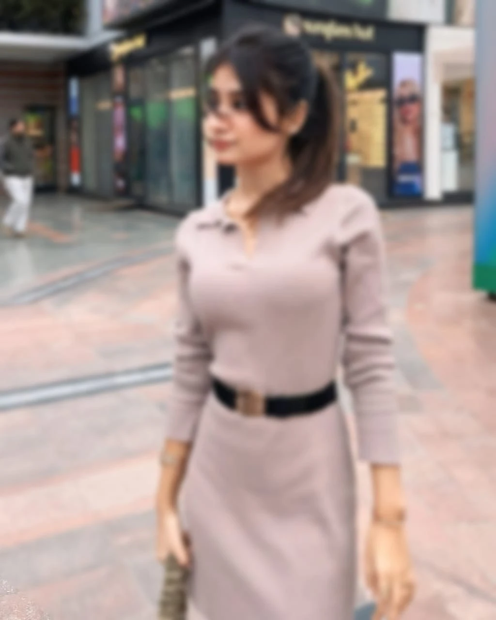 𝗦𝗼𝗽𝗵𝗶𝘀𝘁𝗶𝗰𝗮𝘁𝗲𝗱 𝗘𝘅𝗽 - 𝗥:) – Indian escort in Bangalore — 11 / 24