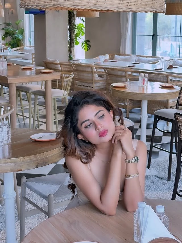 Escort Service – Indian escort in Ahmedabad — 5 / 8