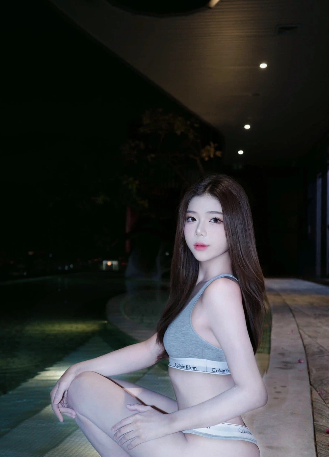 Sarah – Thai escort in Hong Kong — 2 / 9