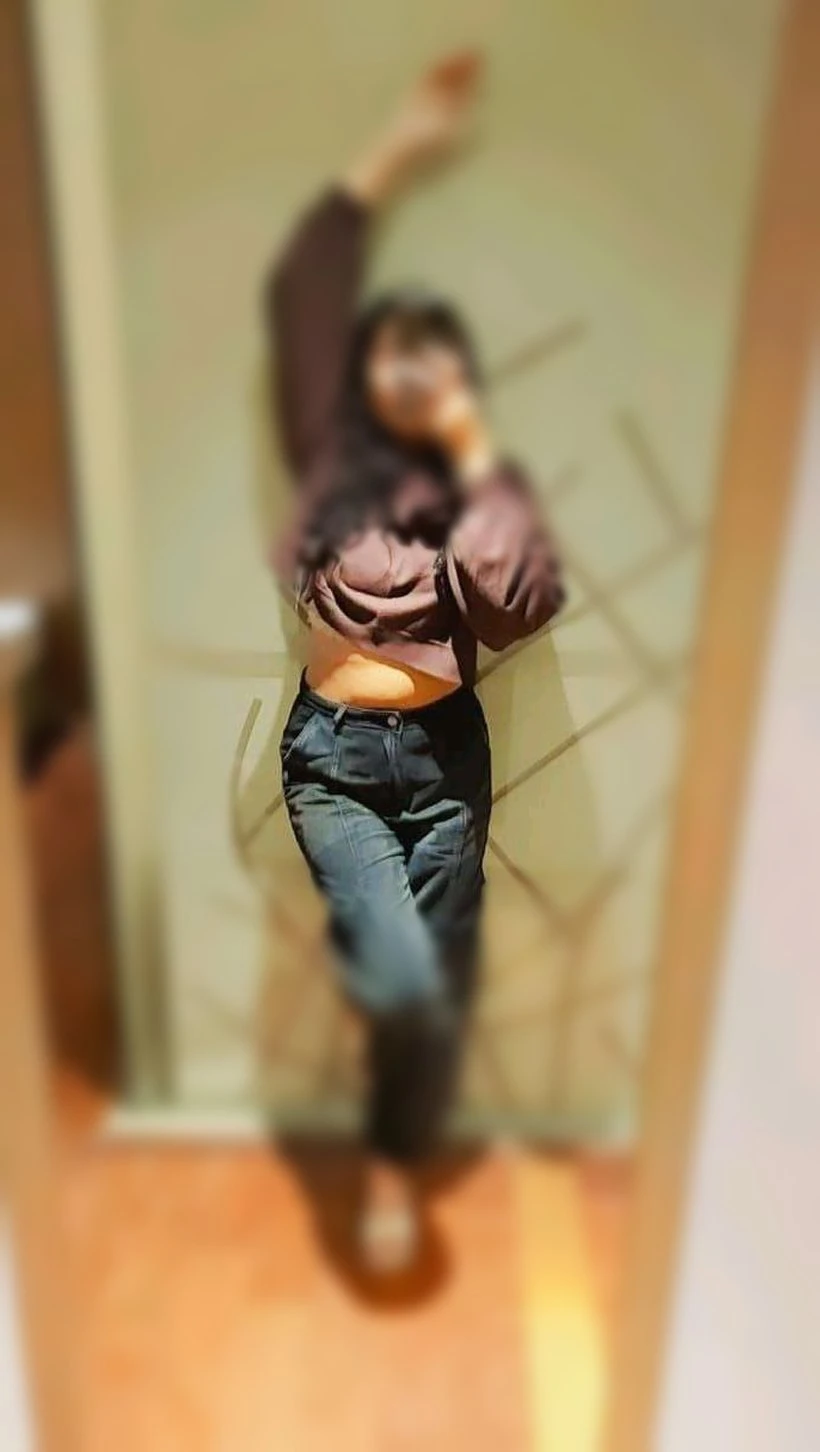 Pinki .Independent. cam & real Meet – Indian escort in Chennai — 4 / 5