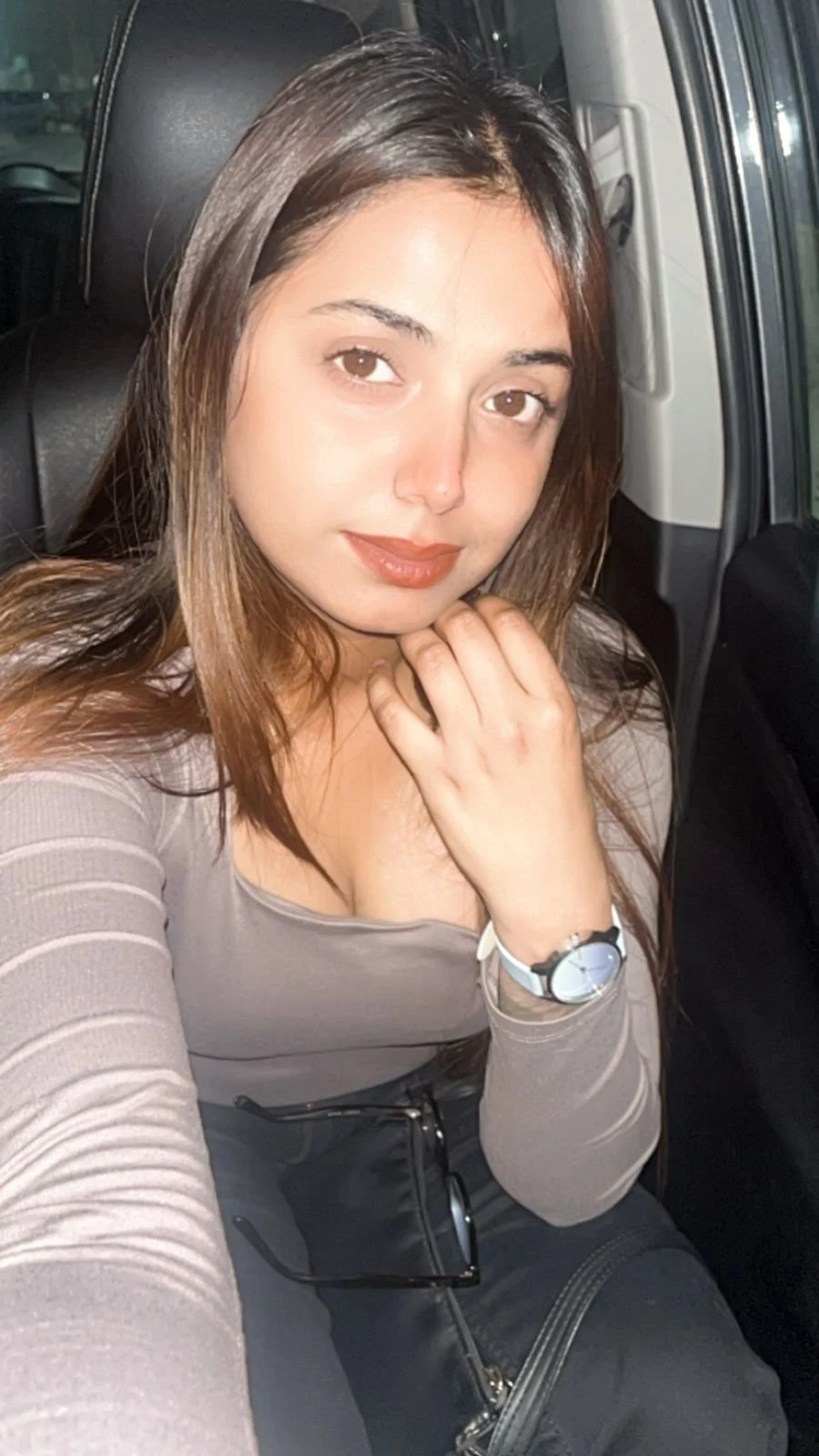 Ruchi Awrawal – Indian escort in Candolim, Goa — 3 / 6