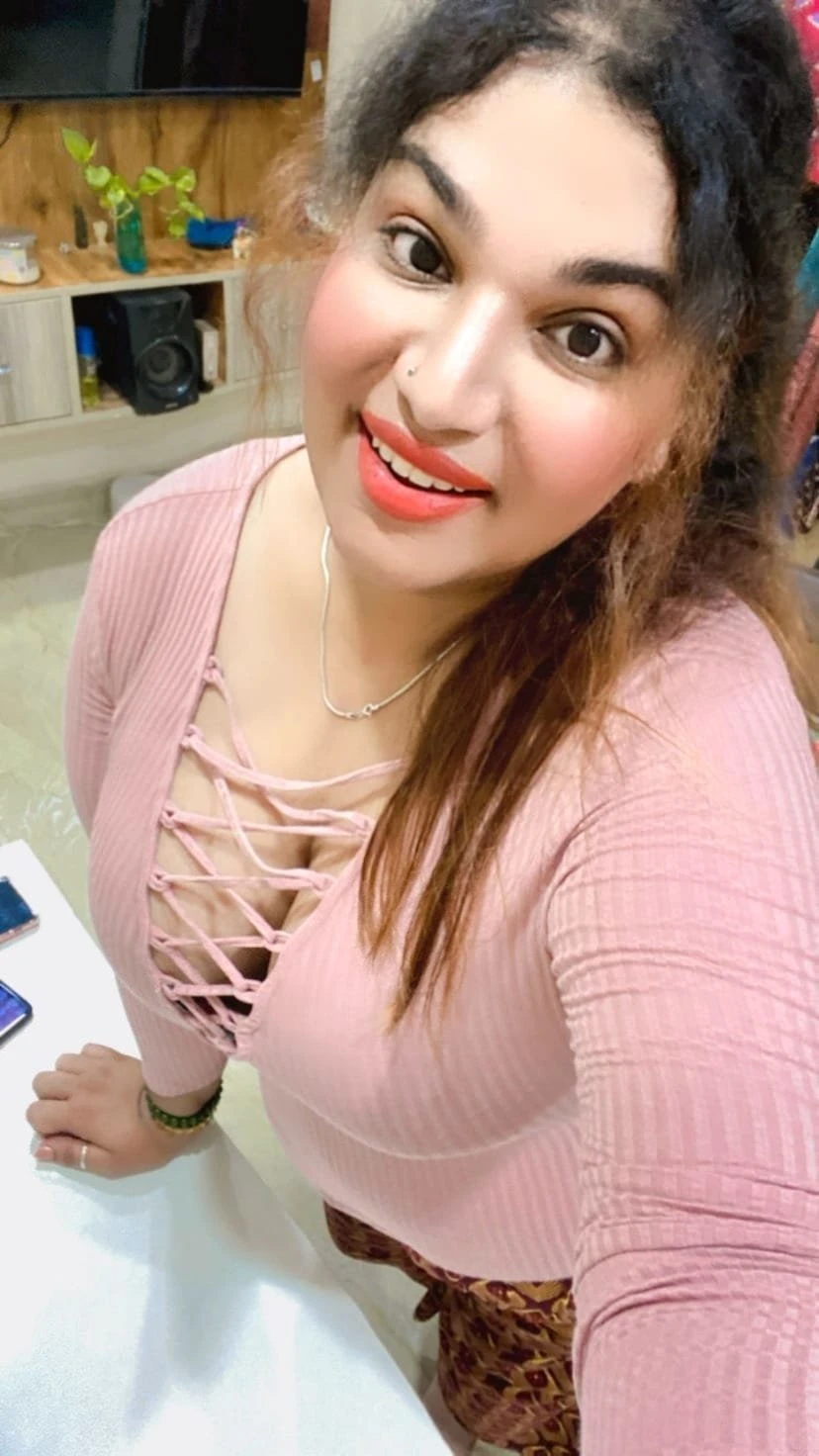 Mistress Rihana – Indian escort in Gurgaon — 9 / 31