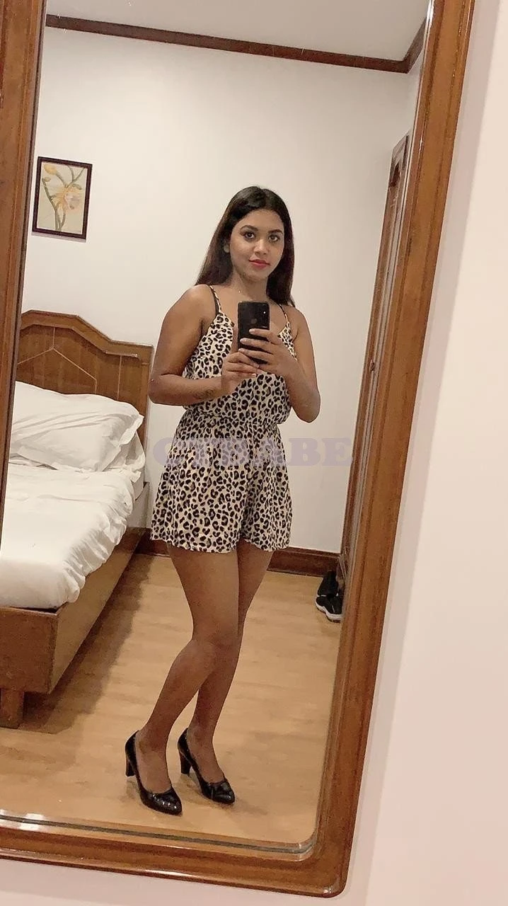 Hard Fuck With Busty College Girl – Indian escort in Chennai — 1 / 2