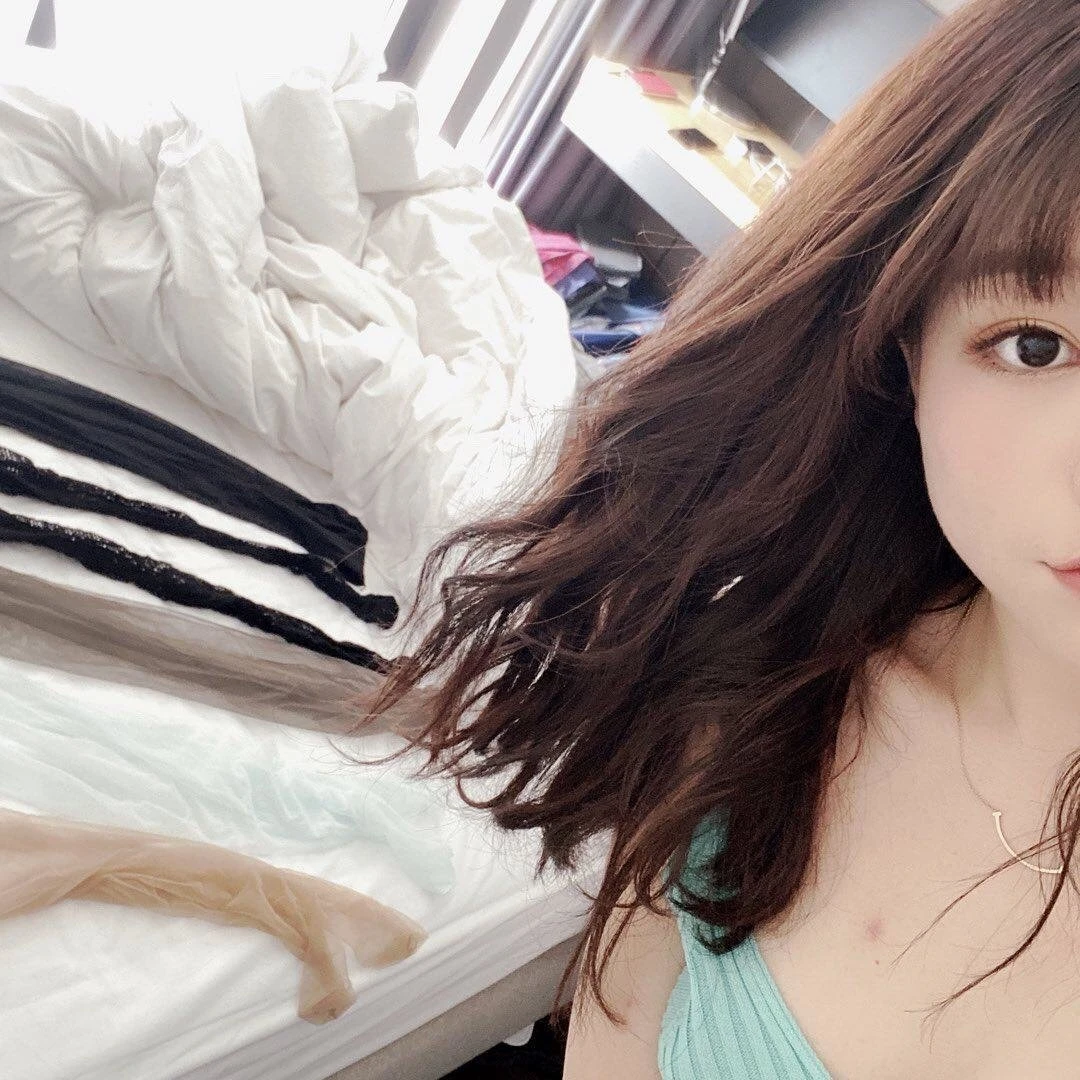 Akuamarin Real Squirting Girl – Japanese escort in Hong Kong — 7 / 10