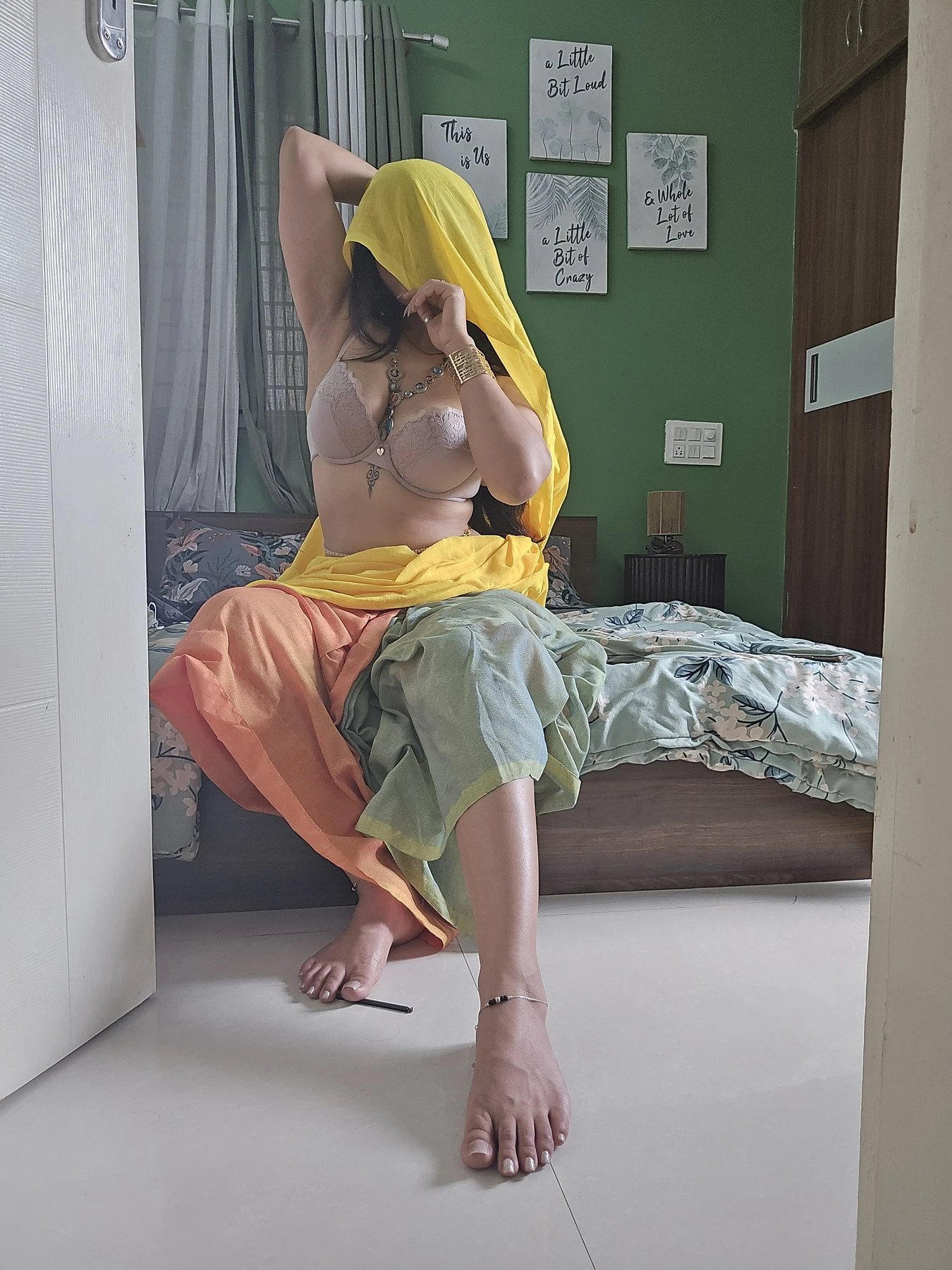 Bangalore Monika – Indian escort in Bangalore — 18 / 20