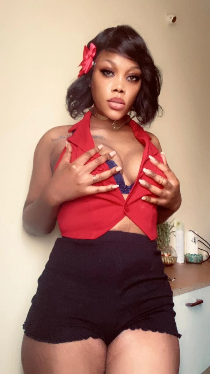 Rihanna Sex video calls now – Congolese escort in Bangalore — 7 / 12