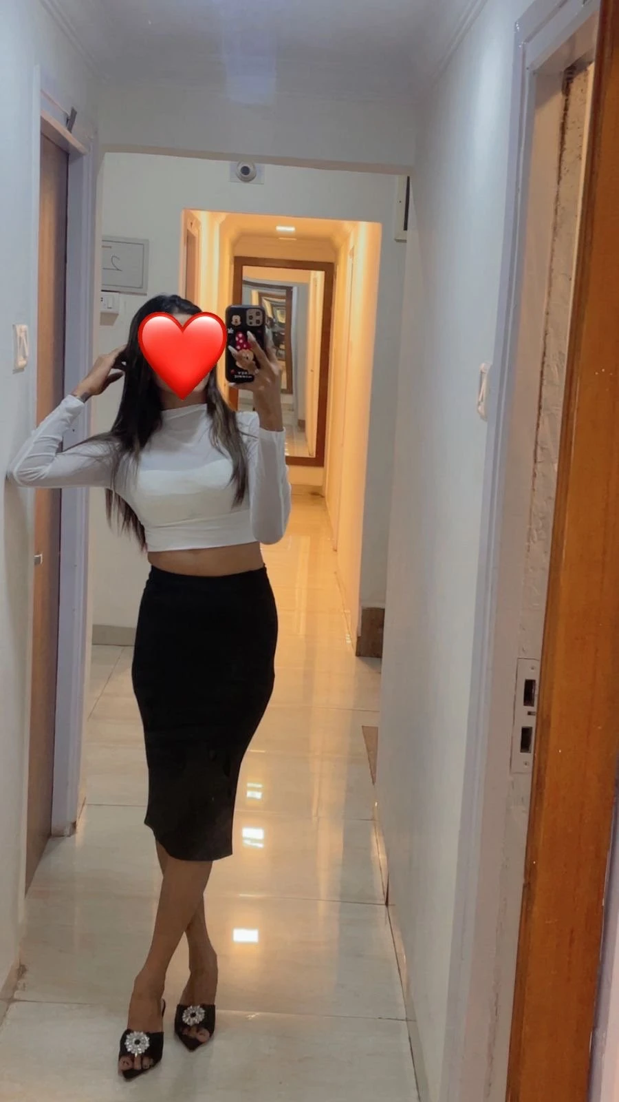 Neha Sharma – Indian escort in Candolim, Goa, Escort, Candolim