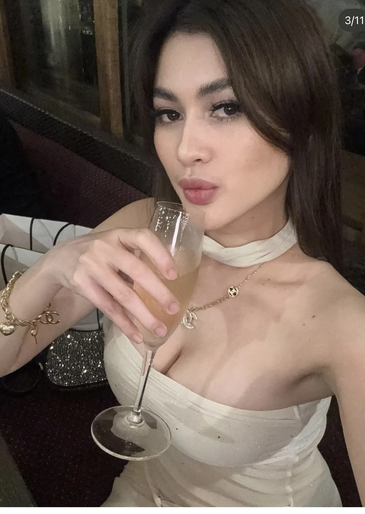 new girl Olivia – Cypriot escort in Hong Kong — 4 / 8