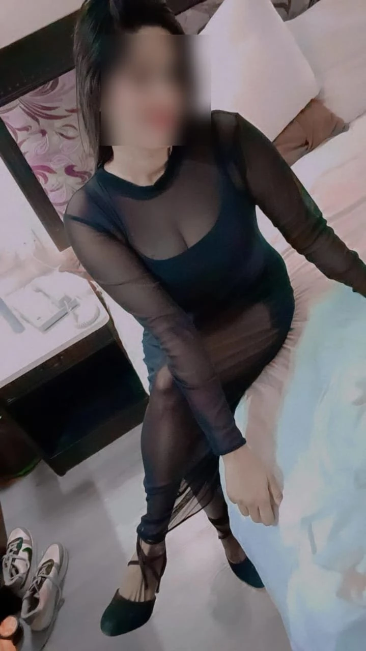 Meera Girlfriend Feeling (NO ADVANCE) – Indian escort in Chennai — 1 / 7