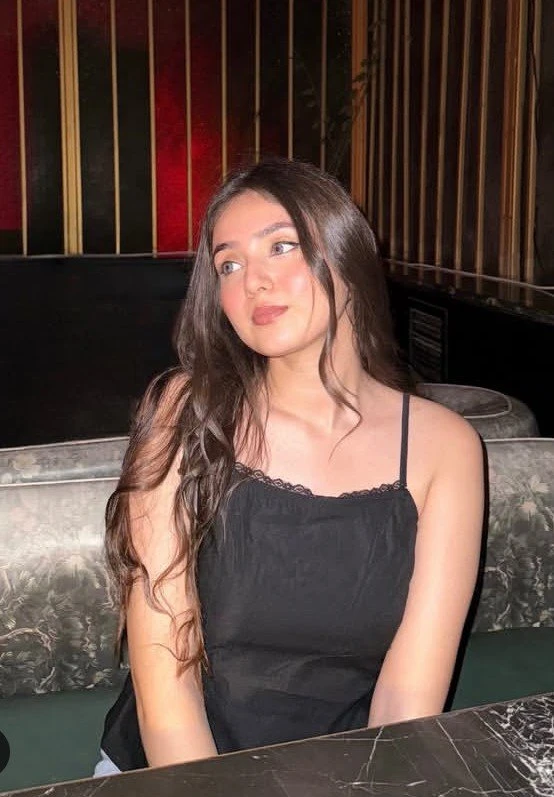 Monika Sharma – Indian escort in Bangalore — 2 / 3