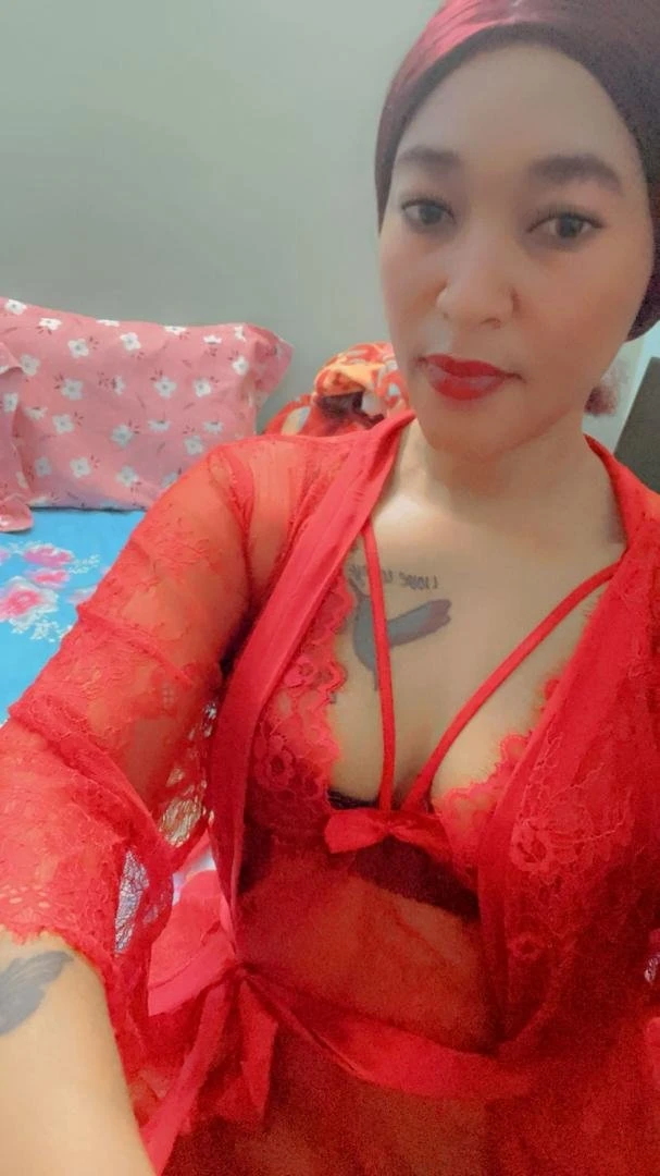 Litta Escort Girl – South African escort in Bangalore — 5 / 15