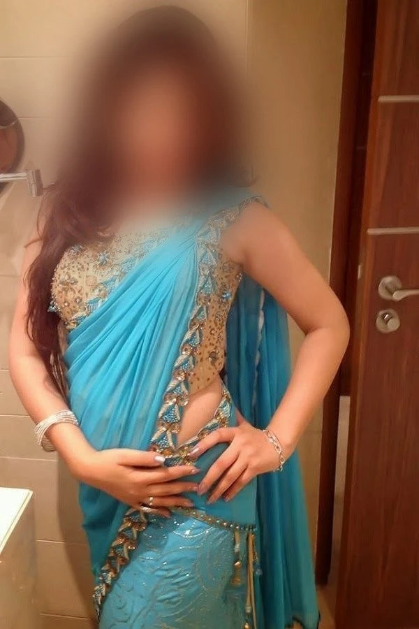 Sofia – Indian escort in Bangalore — 1 / 2