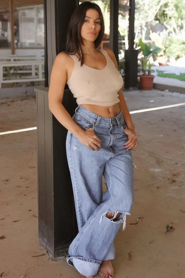 Mariam Pussy Power – Spanish escort in Hong Kong — 5 / 6