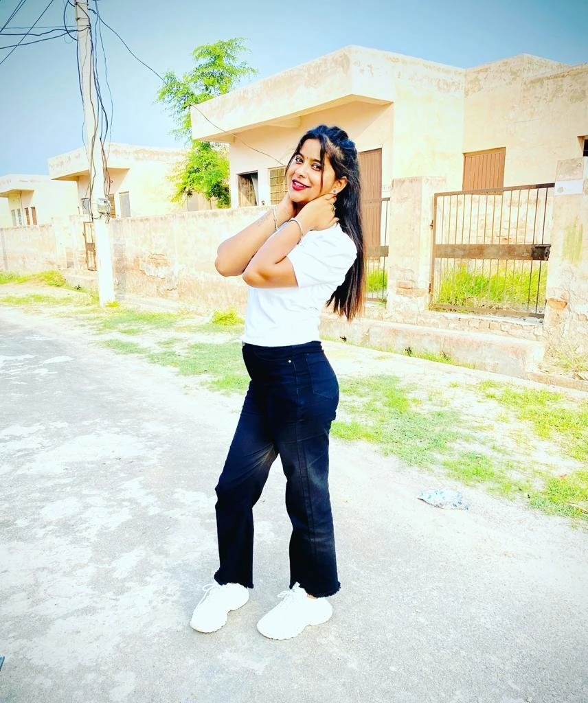 Archana Singh – Indian escort in Gurgaon — 4 / 6