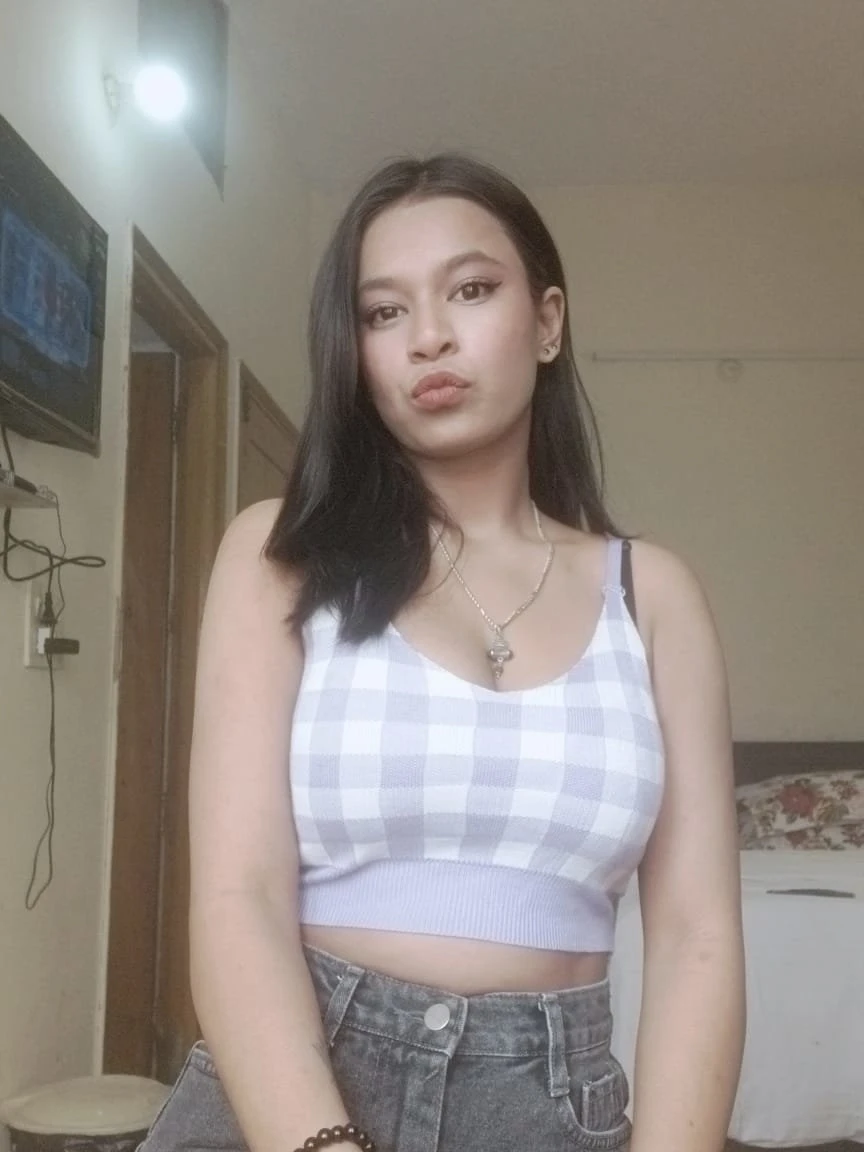 Roshni – Indian escort in Ahmedabad — 3 / 4