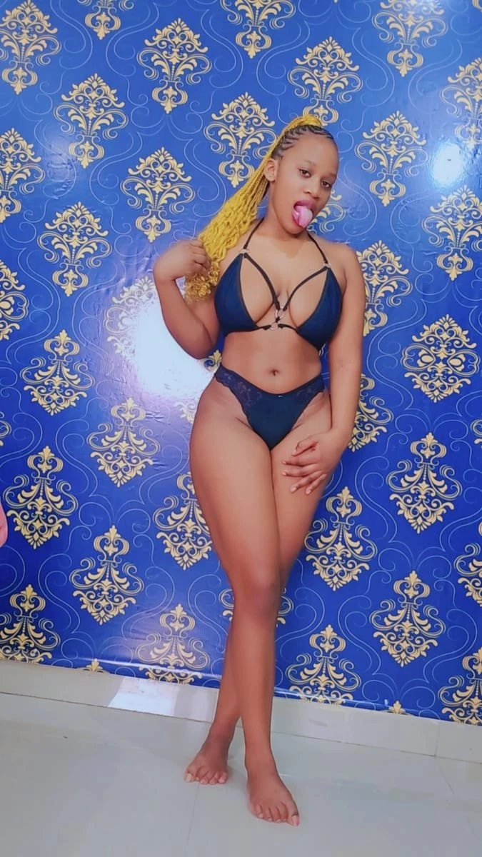 African Kim Ashe +91//811980//1771 – escort in Gurgaon, Escort, Gurgaon