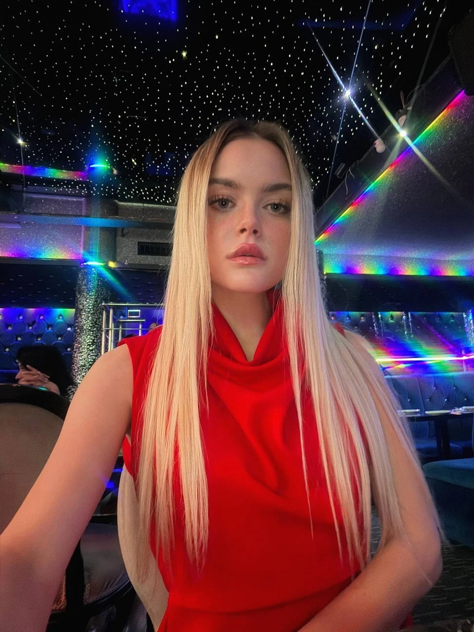 Ariel Facial Target – Russian escort in Hong Kong — 2 / 9