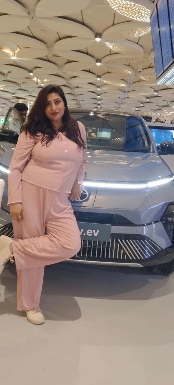 Sony Independent Cash Pay Gujarati House – Indian escort in Ahmedabad — 6 / 13