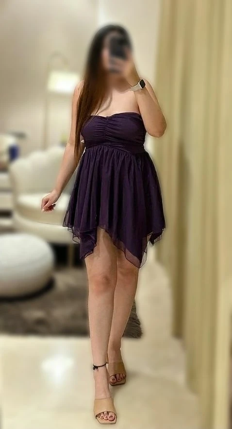 Pallavi Cam Session and Real Meet – Indian escort in Bangalore — 3 / 9