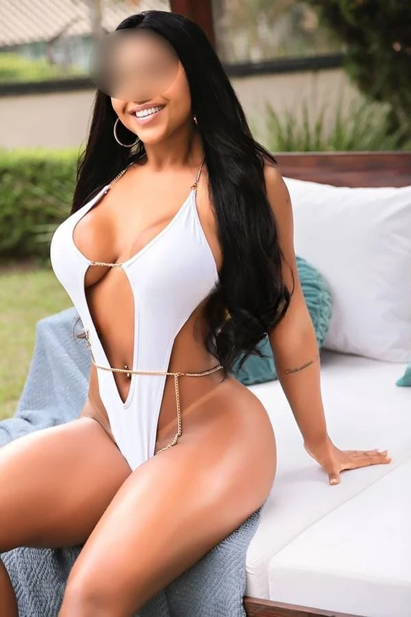 Mavie Latina Party – Portuguese escort in Hong Kong, Escort, Hong Kong
