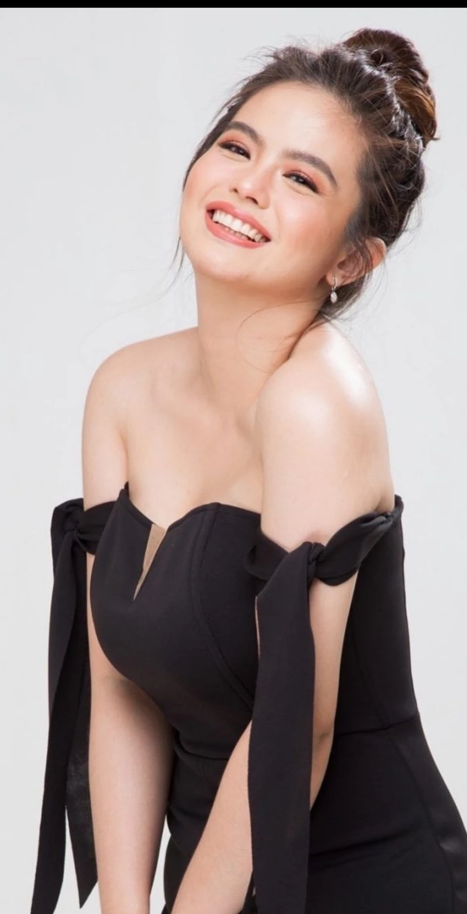 Sofie – Japanese escort in Hong Kong — 3 / 6