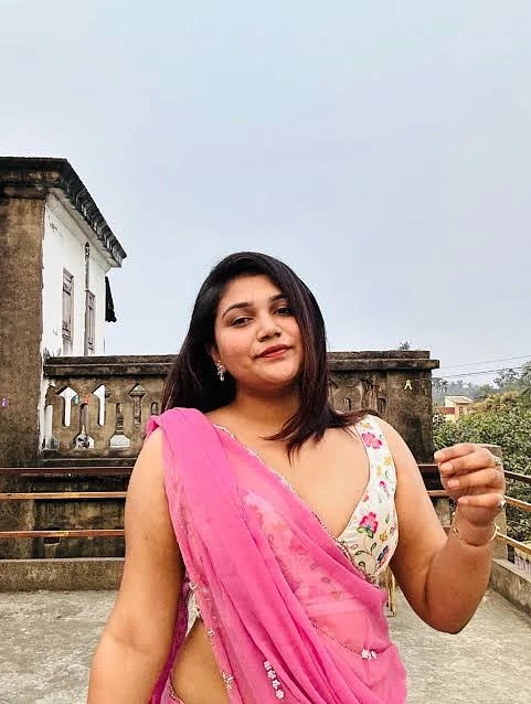 Roniya – Indian escort in Ernakulam — 2 / 7