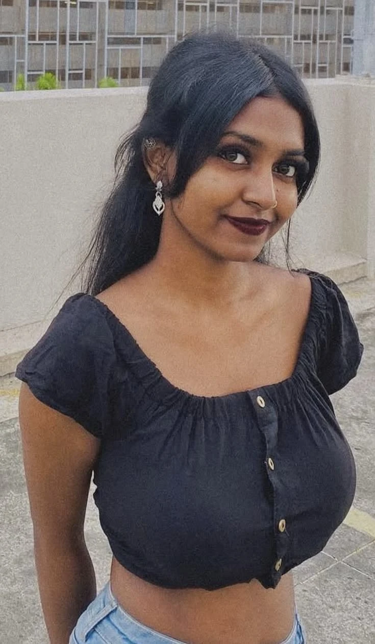 Anamika Female Escorts in Chennai – Indian escort in Chennai — 3 / 7