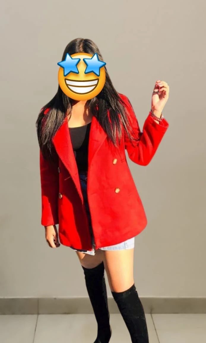 Moni Kapoor – Indian escort in Gurgaon — 3 / 9