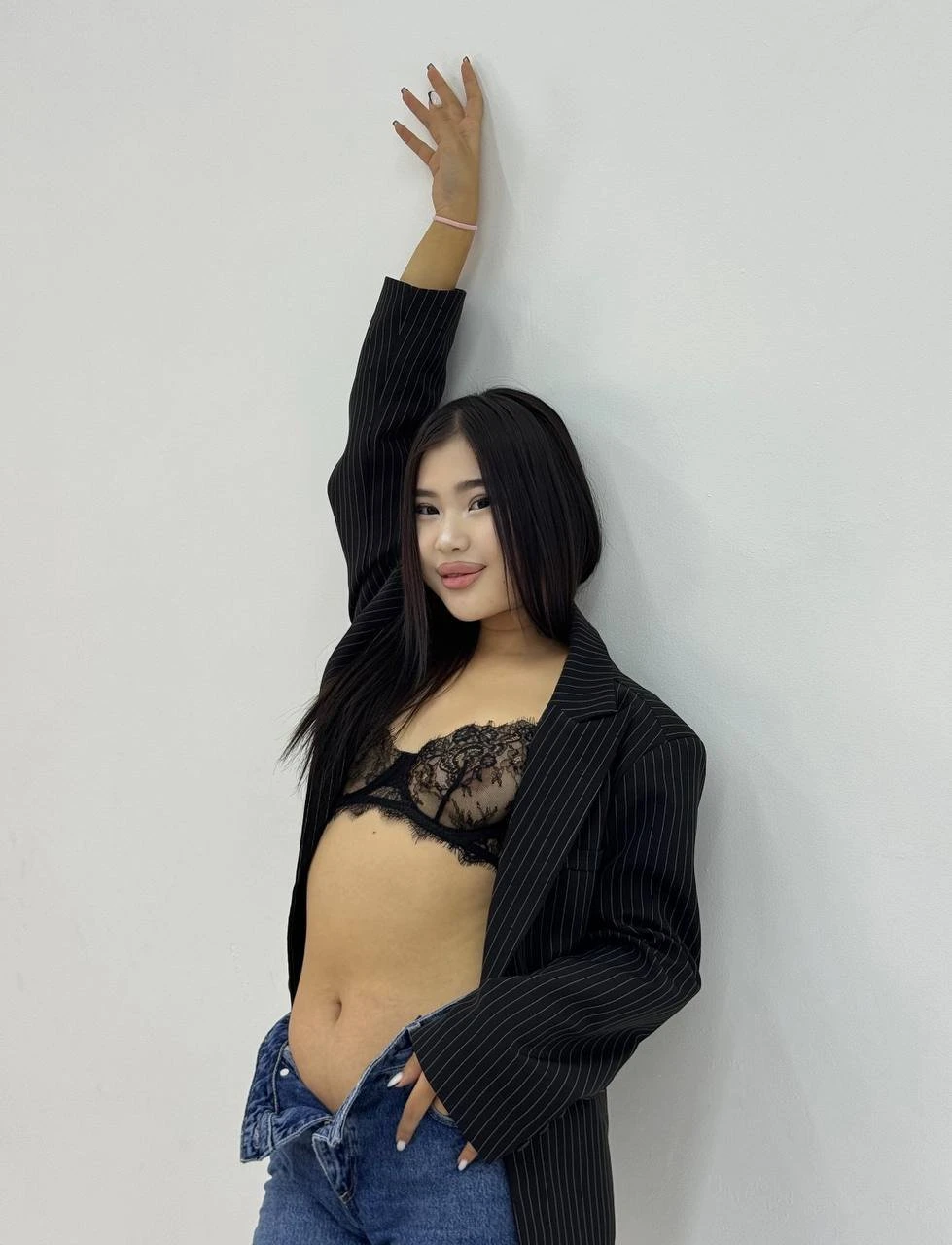 Dinara – Kazakhstani escort in Hong Kong — 2 / 13