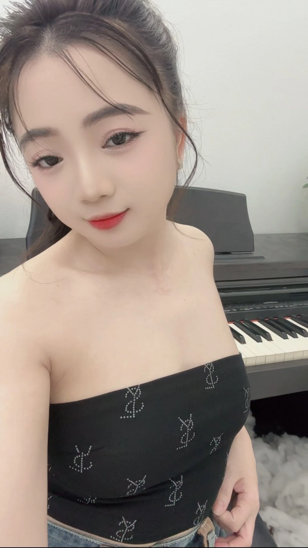 Yuumi full best service – Vietnamese escort in Gurgaon, Escort, Gurgaon