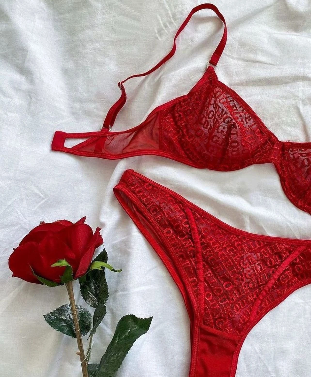 XHellena – escort in Gurgaon — 3 / 5