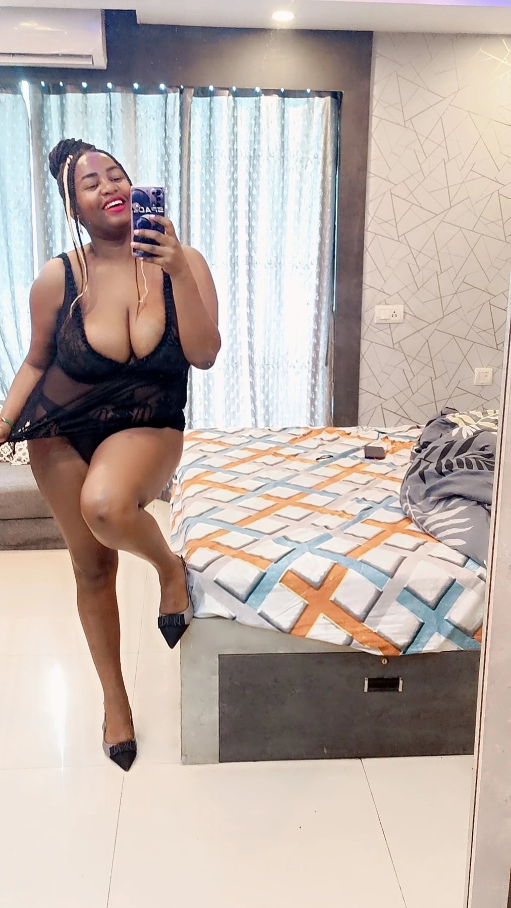 Mika R – South African escort in Ahmedabad — 2 / 6