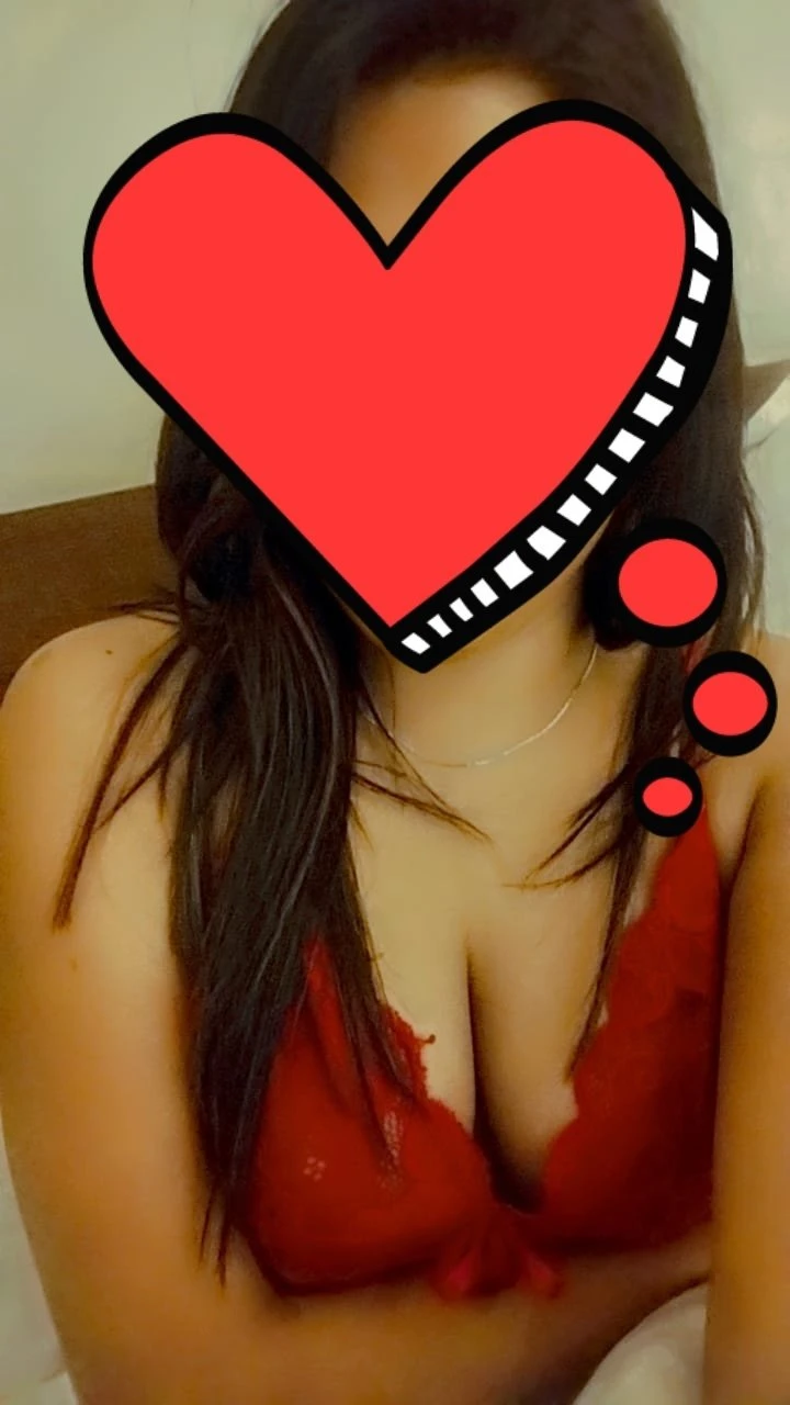 Mahek Independent Escort – Indian escort in Bangalore — 2 / 5
