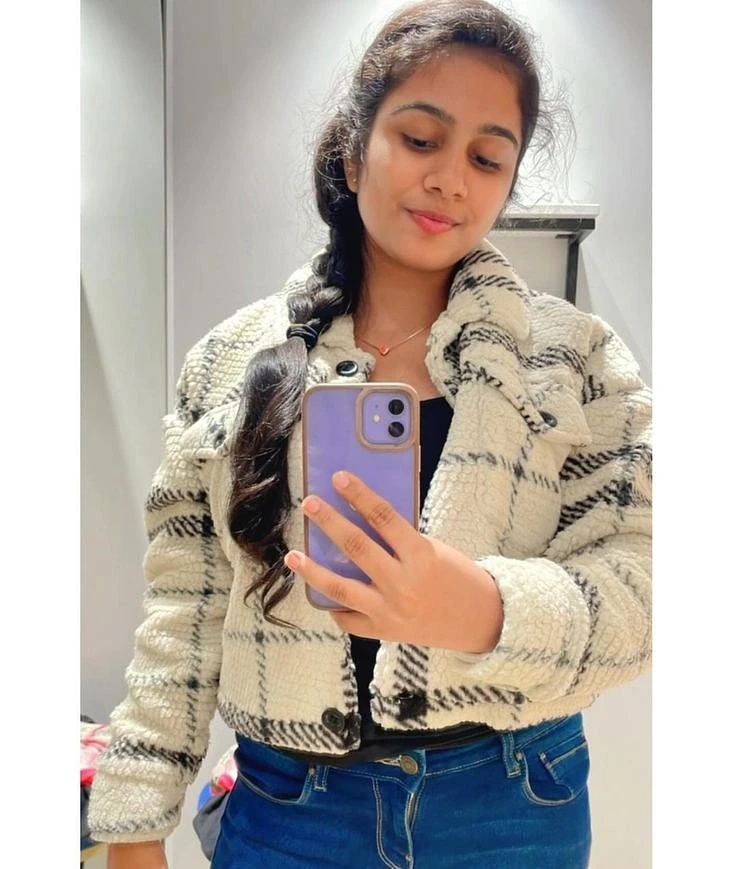 Harshita Sharma – Indian escort in Coimbatore — 5 / 7