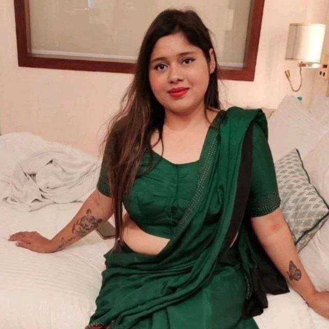 Shreya Patil – Indian escort in Bangalore — 6 / 7