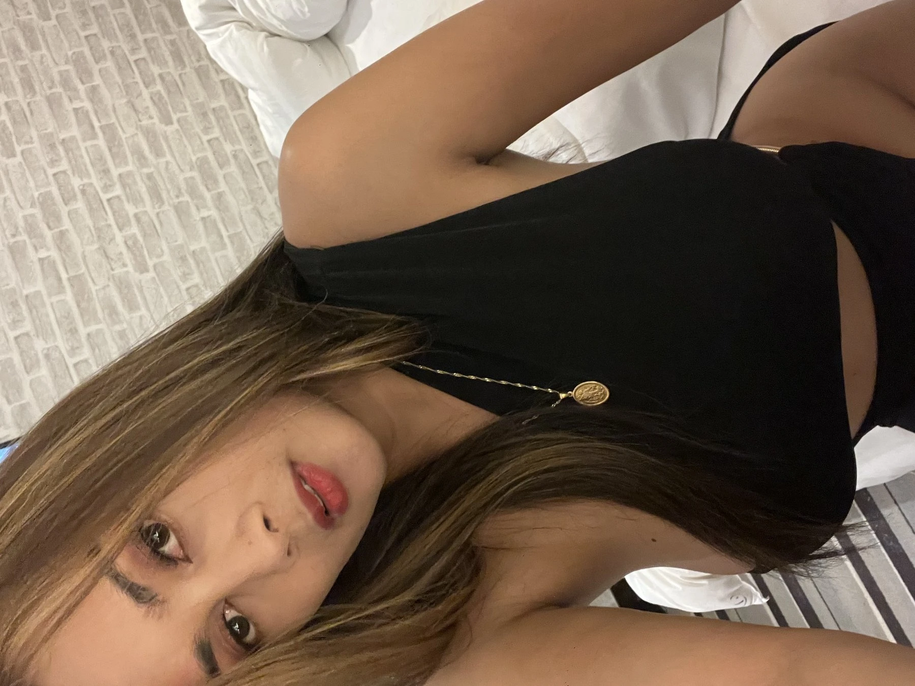 Jennifer – Filipino masseuse in Hong Kong — 7 / 15