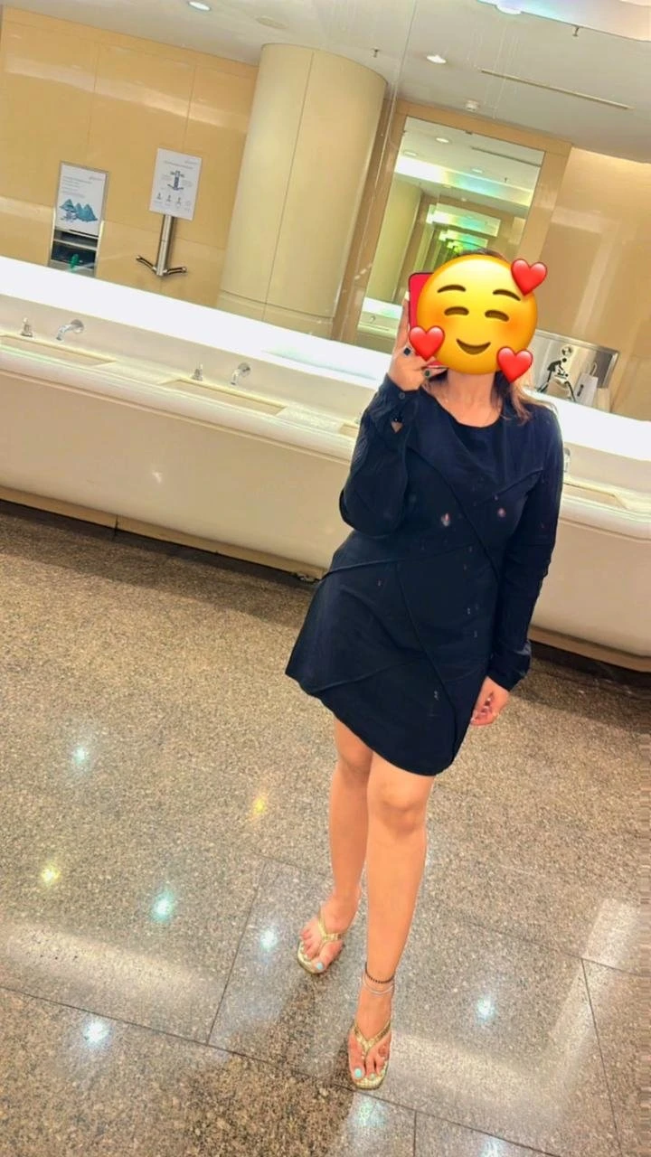 Neha Sharma – Indian escort in Bangalore, Escort, Banga