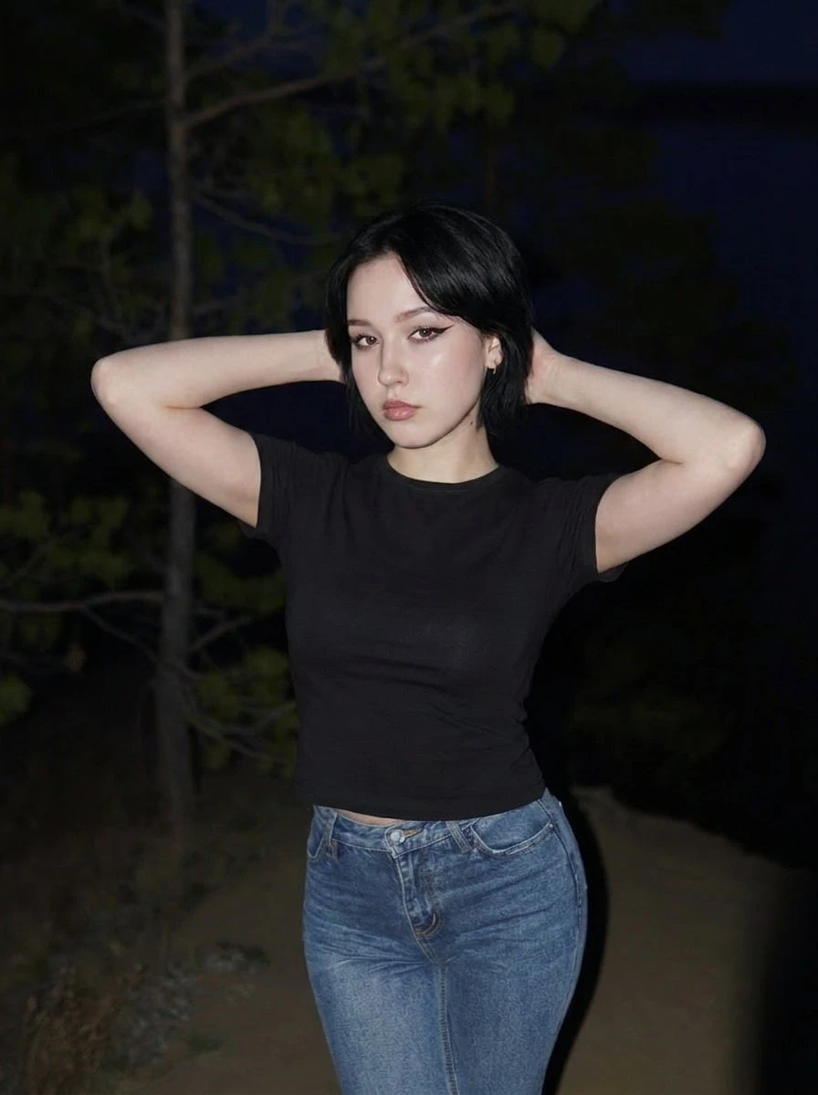 Camilla Velvet Vixen – Russian escort in Hong Kong — 2 / 5