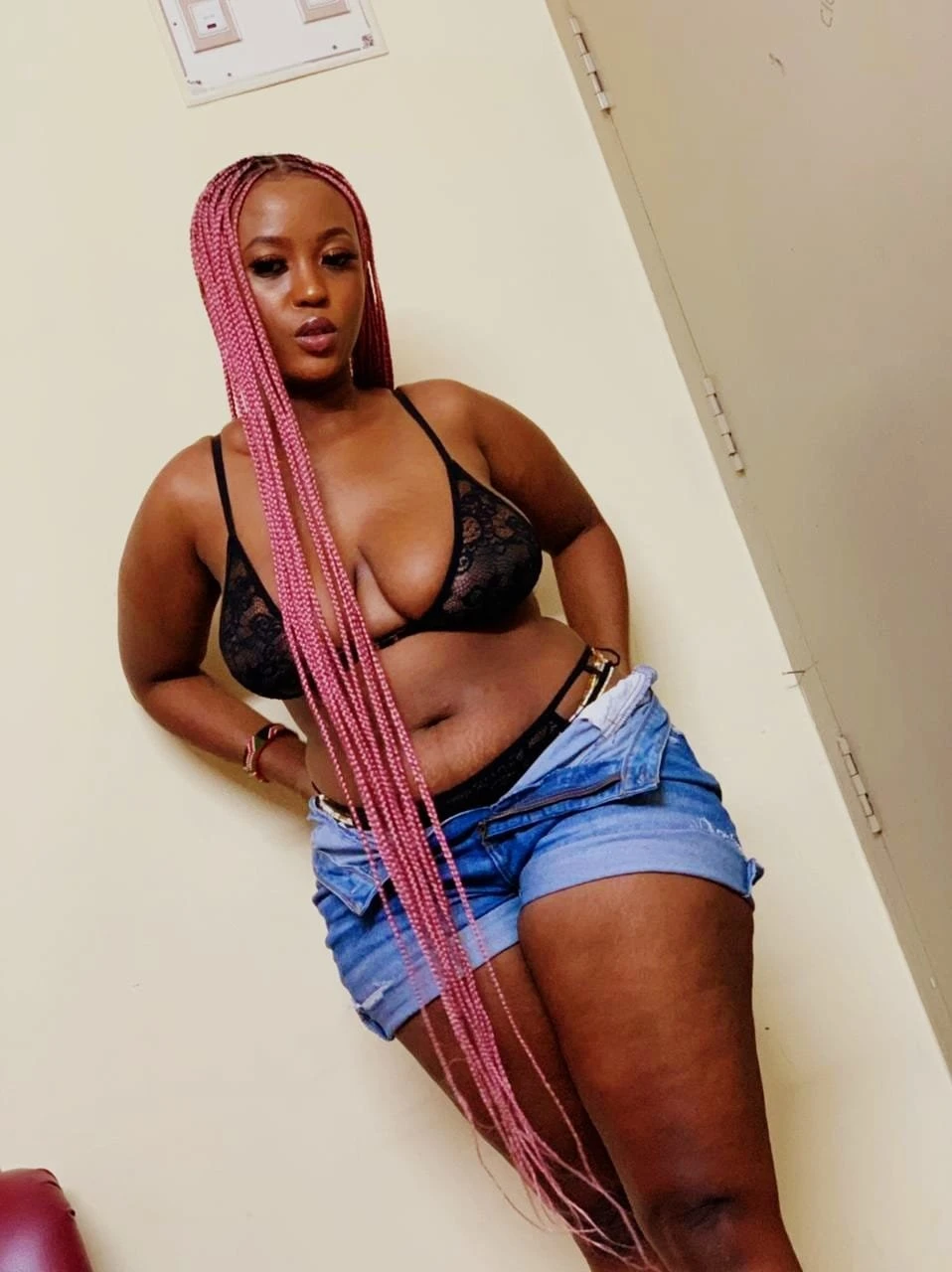 Tiara – Jamaican escort in Bangalore — 3 / 8
