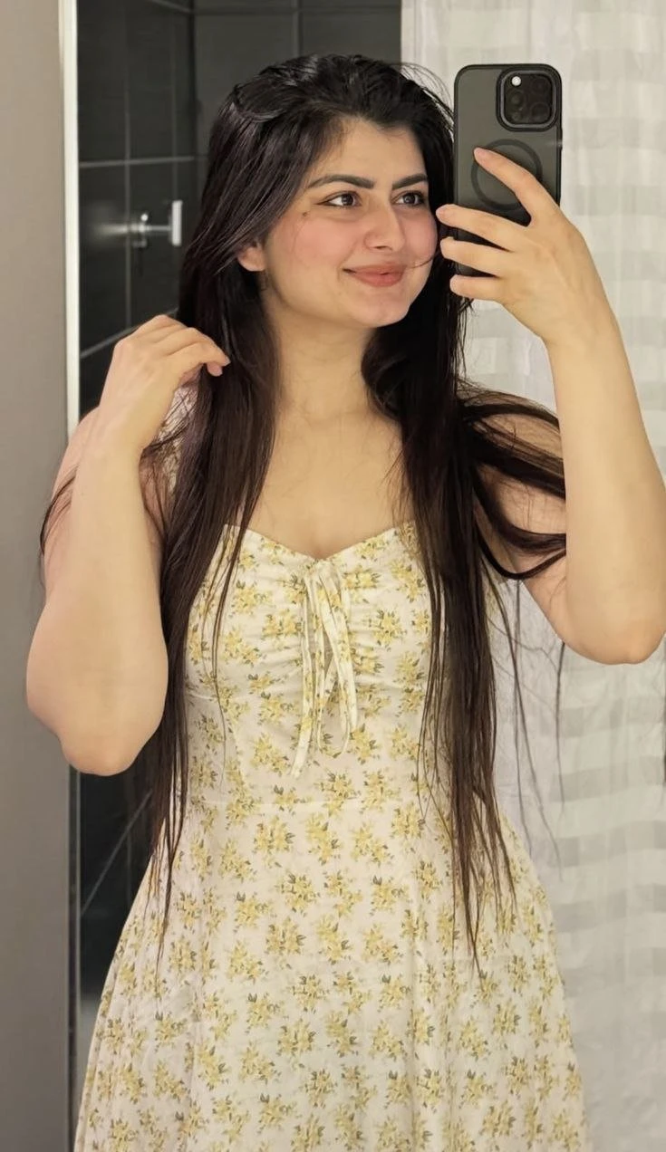 Abhilasha Escrot – escort in Ahmedabad — 2 / 3