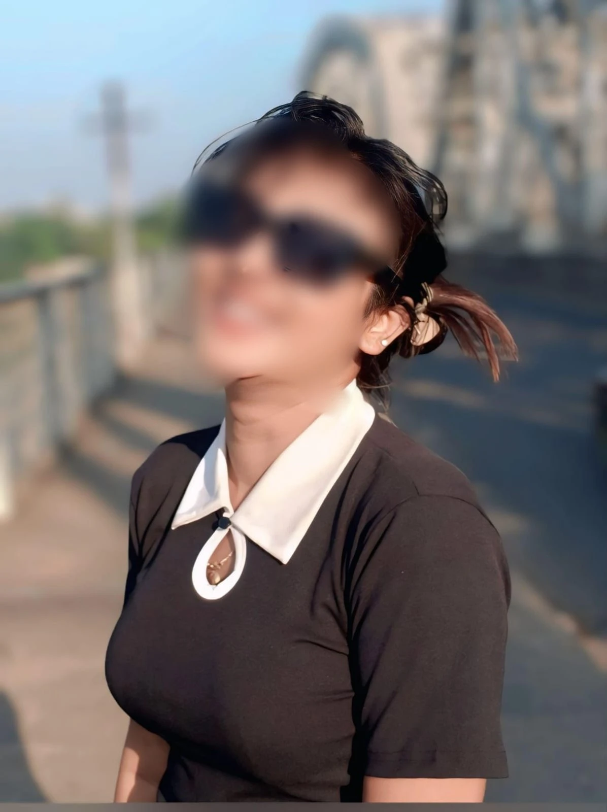 My self radhika and friends at ur servce – escort in Bangalore — 15 / 21