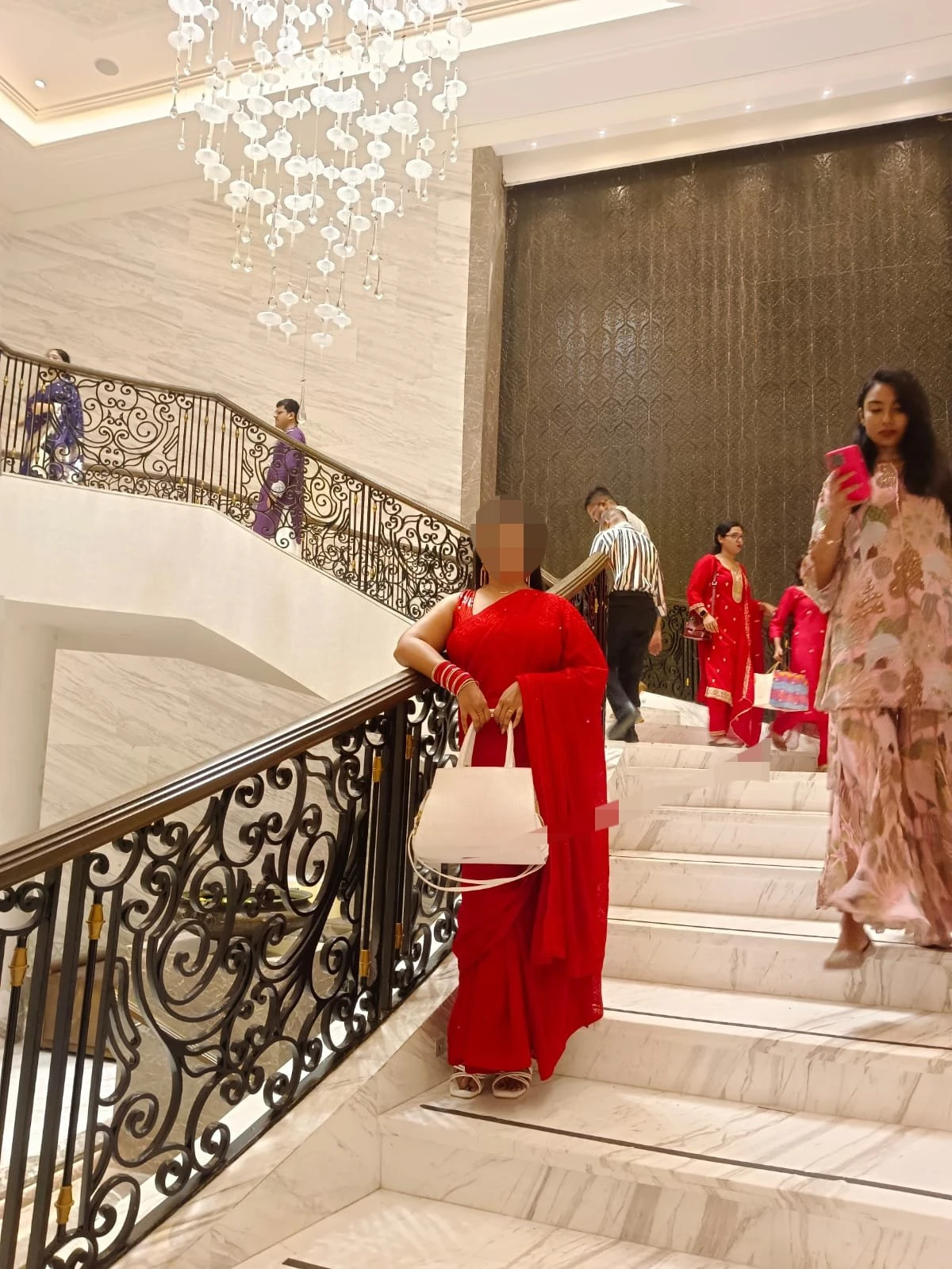 Sonali Ghosh – Indian escort in Bangalore — 23 / 28