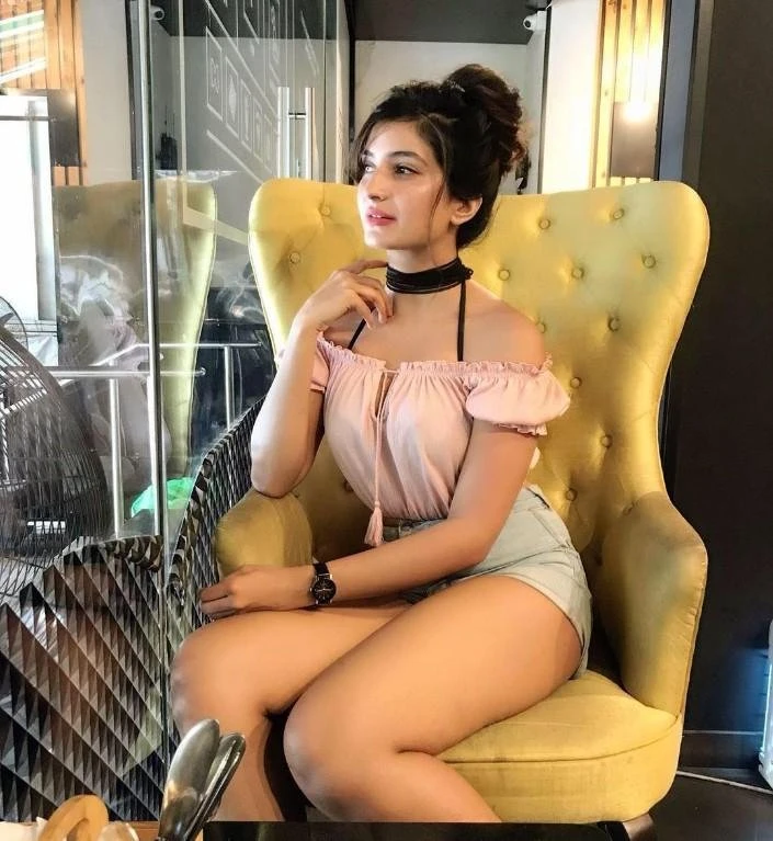 HIGH PROFILE INDEPENDENT ESCORT DOORSTOP – Indian escort in Bangalore — 8 / 9