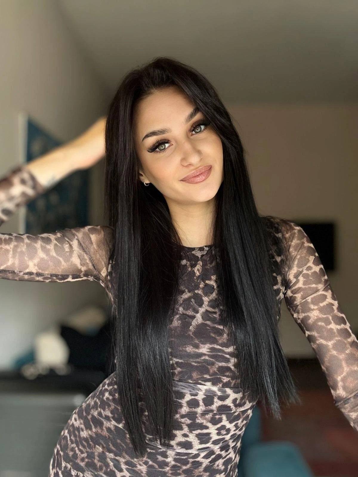 Liza – Russian escort in Tirana — 3 / 7
