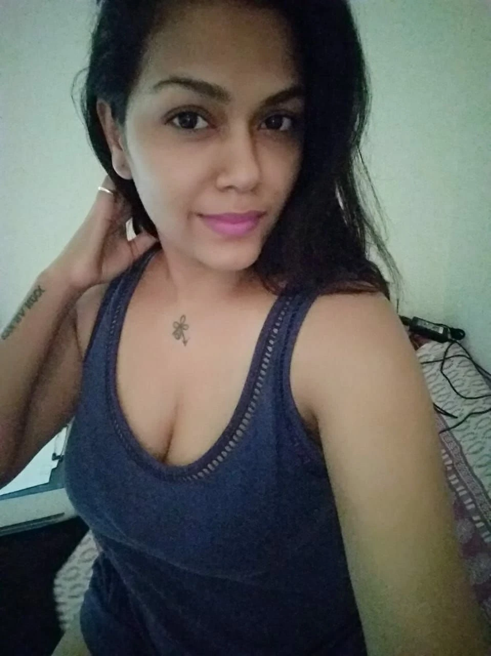 Beauty@queen – Indian escort in Bangalore — 1 / 6