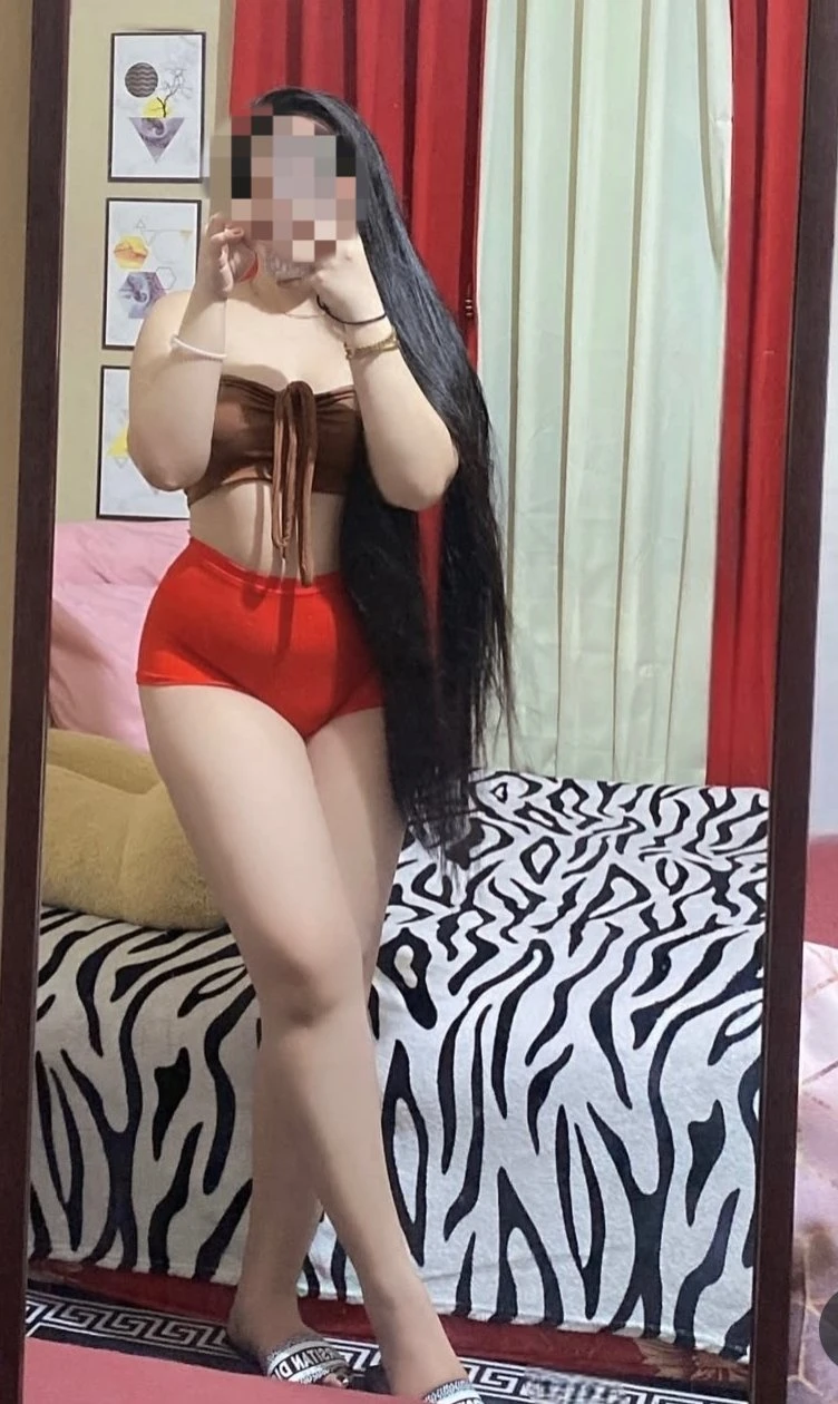 Juli Cam Session – Indian escort in Bangalore — 4 / 6