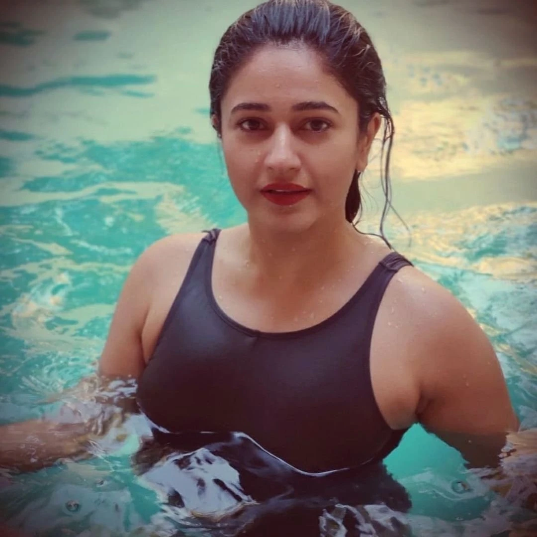 Richa Singh – Indian escort in Bangalore, Escort, Banga
