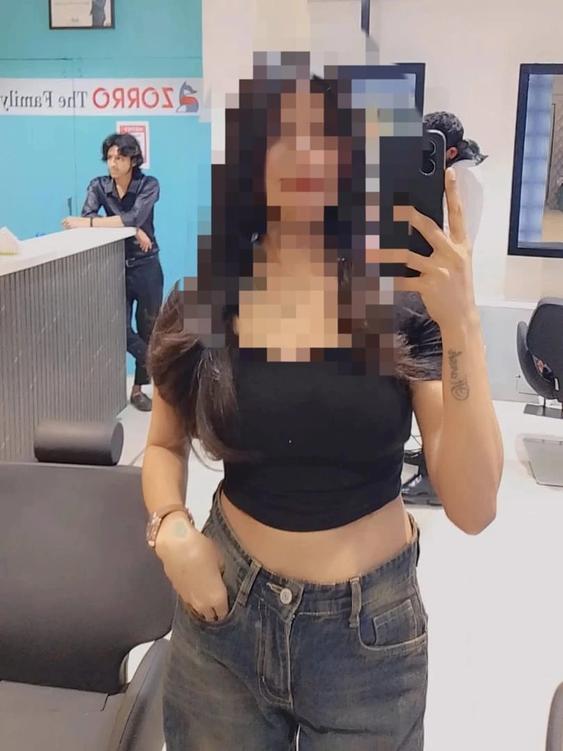 ꧁Arohi꧂[ Cam & Real Meet ] – Indian escort in Hyderabad — 2 / 5